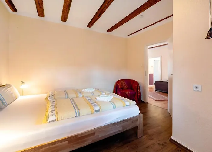 Kavaliershaeuschen - Urlaub Auf Dem Weingut 아파트 매링노비안드